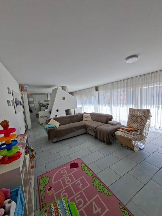 Casa spaziosa con giardino 3