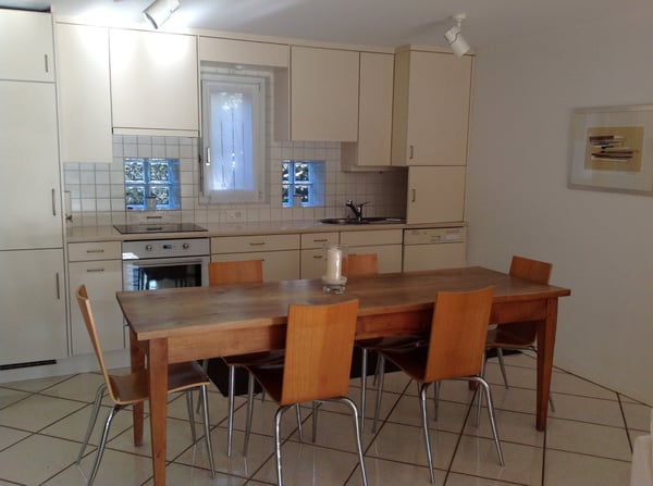 Ascona, seltene Gelegenheit, 4 1/2 ZW mit privatem Pool 2