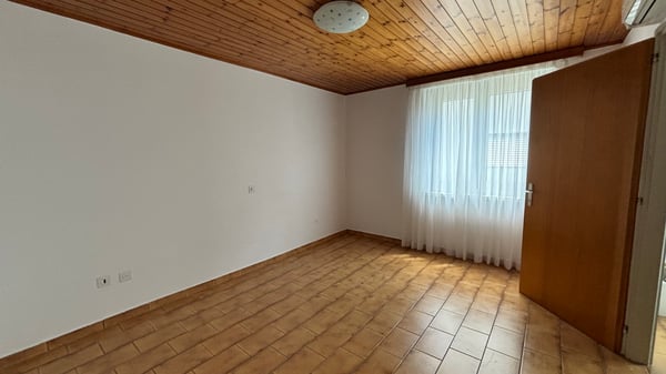 Appartamento di 3.5 locali con balcone a Monte Carasso 4