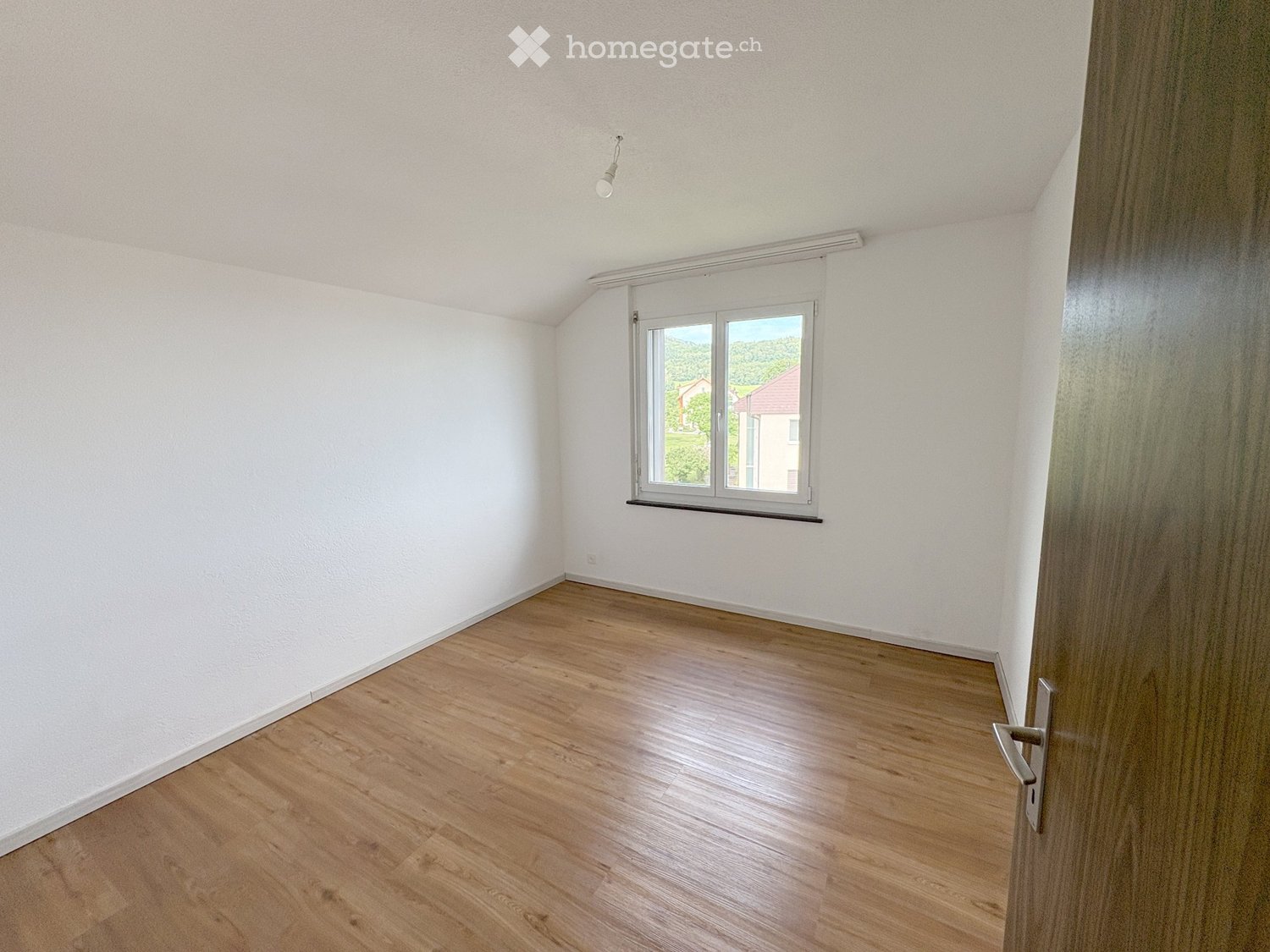 Immobilie in Oberbalmberg - 5.5-Zi.Wohnung mit traumhafter Aussicht und 170m² Nutzfläche - Bild 3