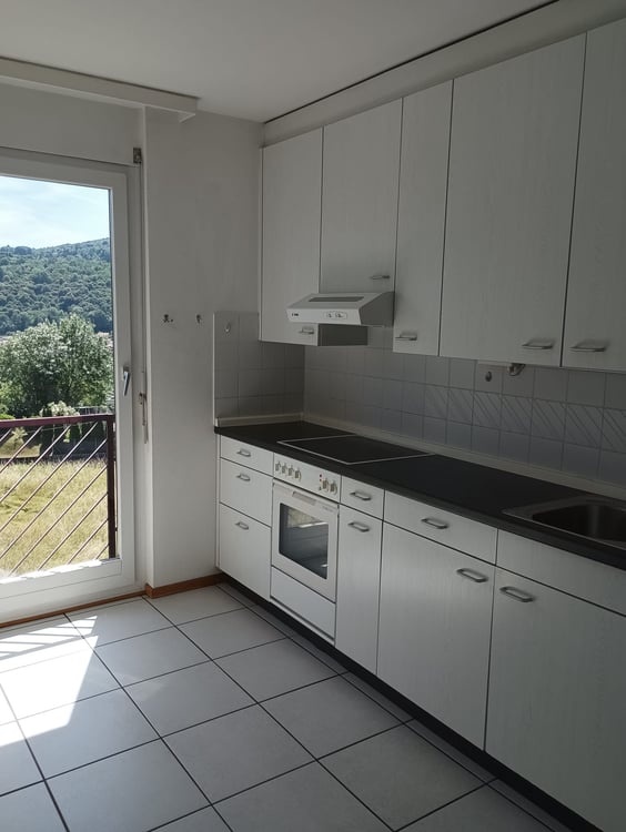 Affittasi 4.5 locali a Ponte Tresa, zona alta in collina 2