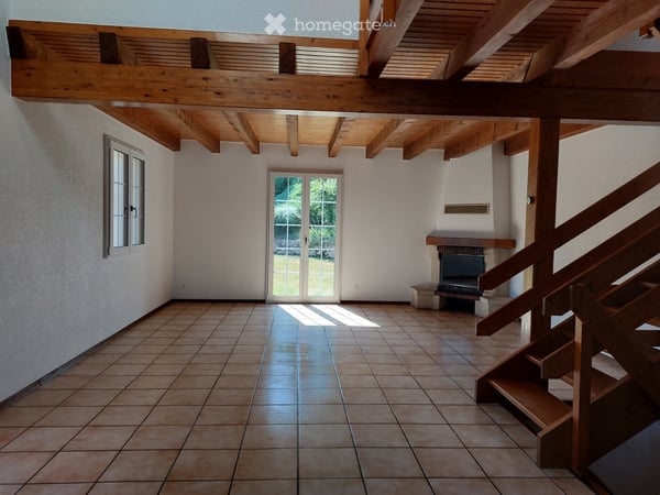 Frisch renoviertes 5½-Zimmer-Einfamilienhaus in Vesin 6