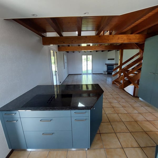 5½-Zimmer-Einfamilienhaus in ruhiger, familiärer Lage Vesin 2