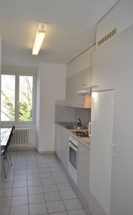 Ab sofort möblierte WG-Zimmer mit Doppelbett 4