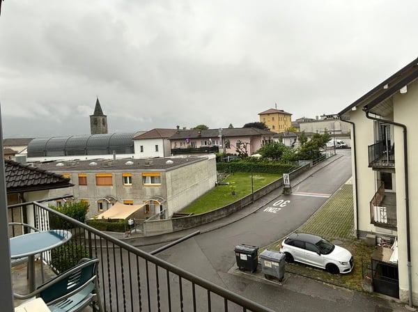Spazioso appartamento 2.5 locali in affitto a Bellinzona 3