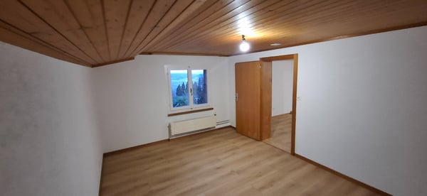 Zu vermieten 4