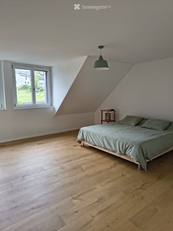 Rent a 5 ½ rooms apartment in Mühlau 3