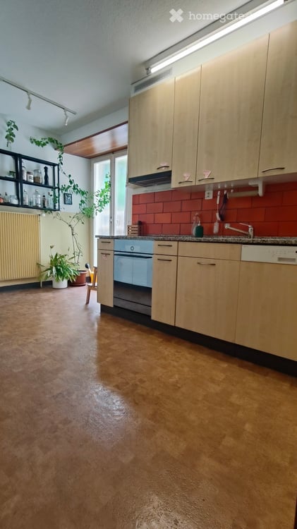 7 Zimmer, 2 Balkone! 4