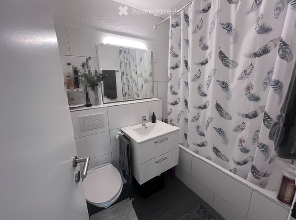Helle 2-Zimmer-Wohnung 5 Min. Bahnhof Uetikon ab 1.11.26 5