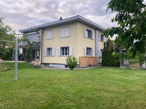 Schöne Wohnung mit Aussicht, Gartenanteil und öV Anschluss 4