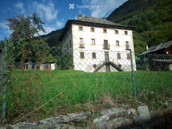 Villa 1748 con 1450 m2 terreno edificabile 2