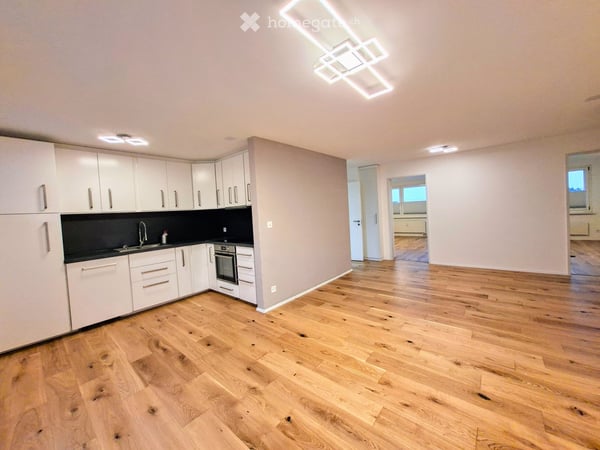 Komplett sanierte Wohnung zum Kauf 2