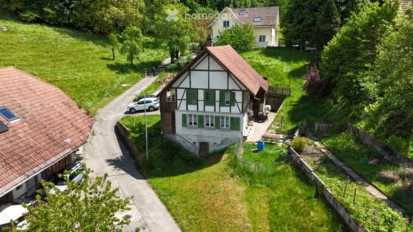 5.5-Zimmer-Landhaus mit zusätzlicher Bauparzelle 1