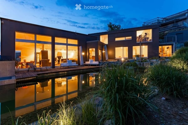 Exklusive Villa mit Swimmingpool und traumhaftem Ausblick 3