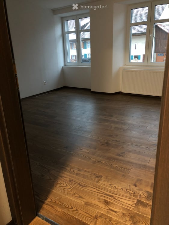 3.5 Zimmer Mietwohnung 1.OG per Sofort oder na.Vereinbarung! 4