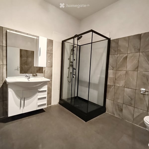 A louer maison mitoyenne 5
