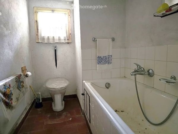 Einfamilienhaus zum renovieren mit Grundstück 5