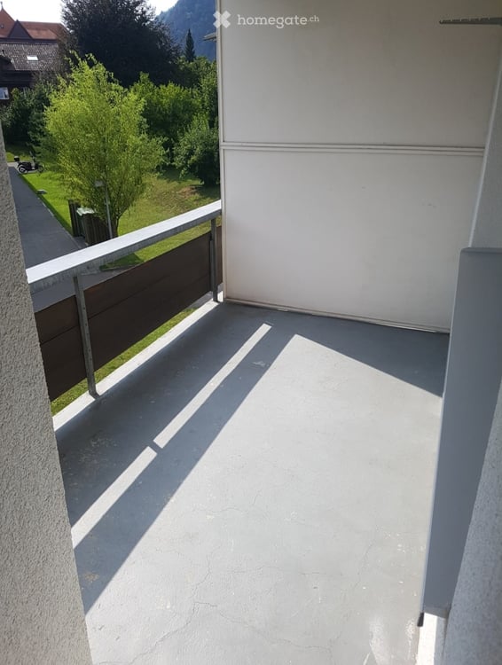 3-Zimmer-Wohnung mit Balkon in Unterseen zu vermieten 5