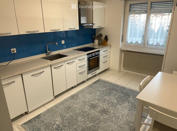 5 Zimmerwohnung mit Tiefgaragenplatz 2