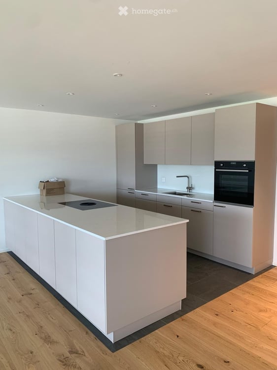 Moderne 4.5-Zimmer-Erdgeschosswohnung in Bazenheid 2