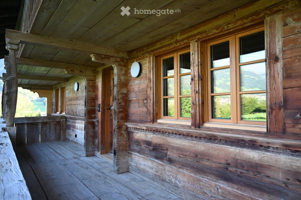 Exklusive neue 4-Zimmer-Altholzwohnung in Bauernhaus 5