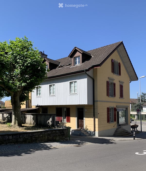Sonnige 4.5 Zimmer-Wohnung mit grosser Terrasse 11