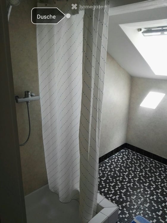 Zimmer möbliert mit Küchenbenützung / Etagendusche/WC 8