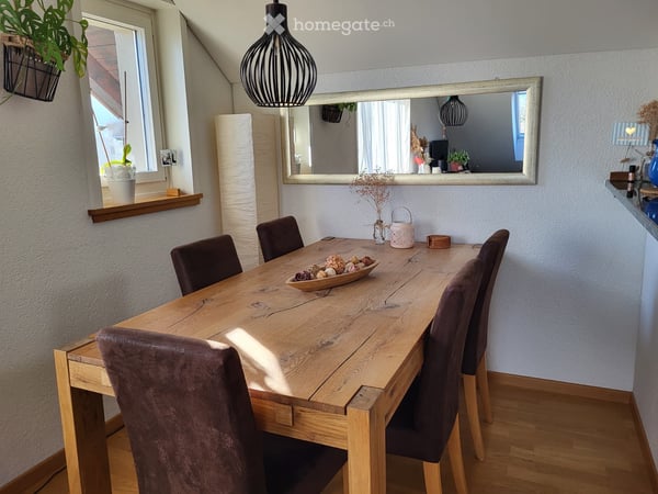 2-Zimmer Dachwohnung befristet in Thun 4
