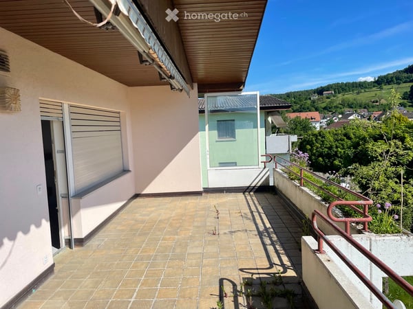 5.5 Zimmer Wohnung an ruhiger Lage mit privatem Aufzug 3