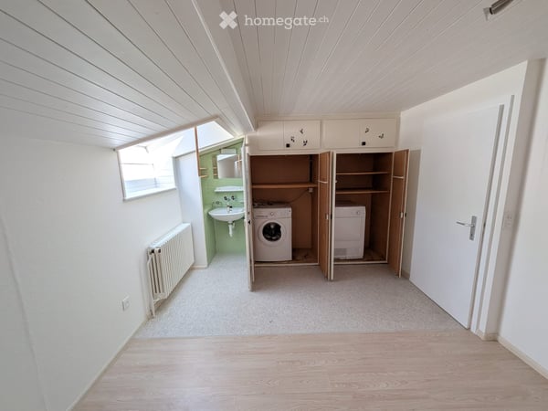 Charmante 5-Zimmer Dachwohnung 12