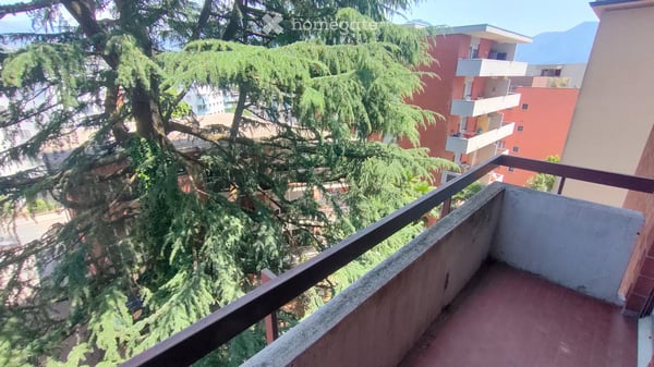 Cerco subentrante Ampio 3.5 locali a Lugano-Besso 11