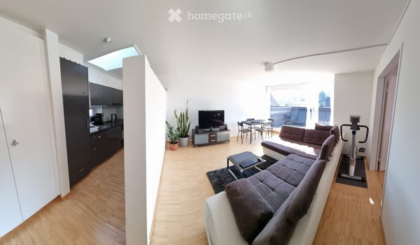 Attraktive 2.5-Zimmer-Wohnung in Zwingen BL 1