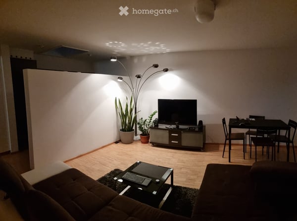 Attraktive 2.5-Zimmer-Wohnung in Zwingen BL 2