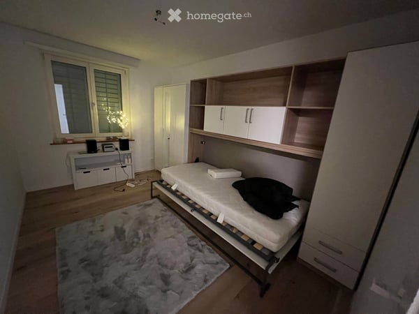 4-Zimmer-Wohnung per 1. August in Wettingen 4