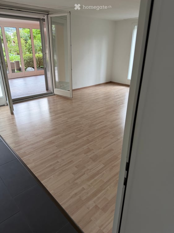 Studio nahe See im Gwatt 5