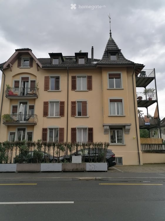 Mehrfamilienhaus zu verkaufen, 7 Wohungen,7 Parkplätze 17