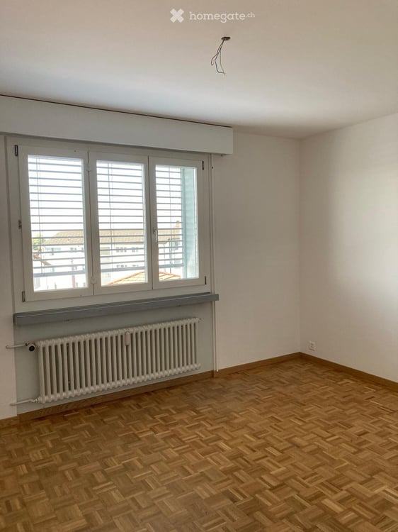 Frisch renovierte 4.5 Zimmer Wohnung im 2. Stock 5