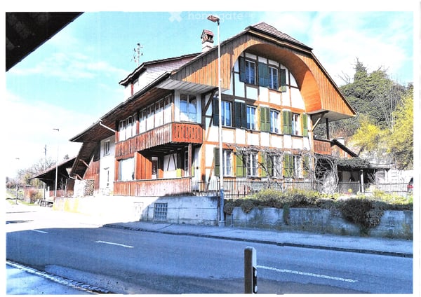 3.5-Zimmer-Wohung in 4-Familien-Haus 1