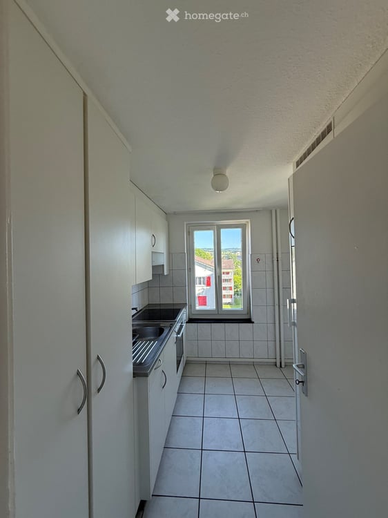 Helle und einladende 4-Zimmer-Wohnung in attraktiver Lage 5