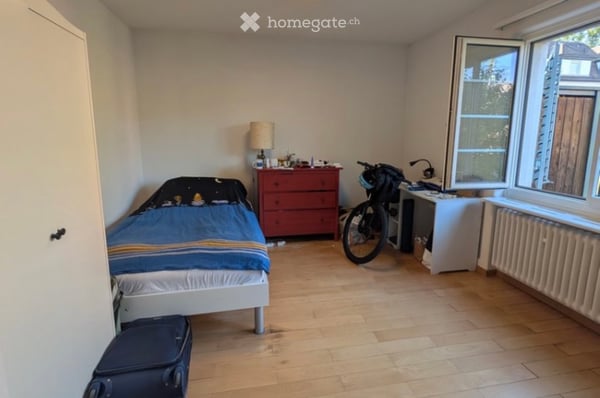 Helles, möbliertes Zimmer in Wipkingen ab 1.9. 3