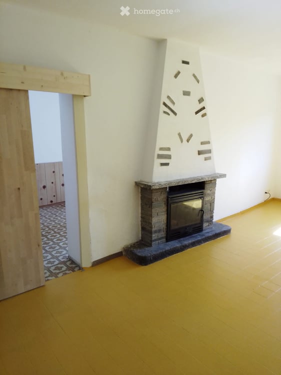 Affittasi luminoso appartamento 3 locali a Vezio 2