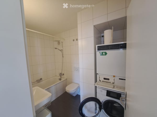 Befristete möblierte 2.5-Zimmer Wohnung im Herzen von Zürich 5