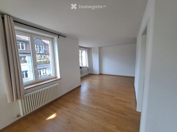 Befristete möblierte 2.5-Zimmer Wohnung im Herzen von Zürich 3