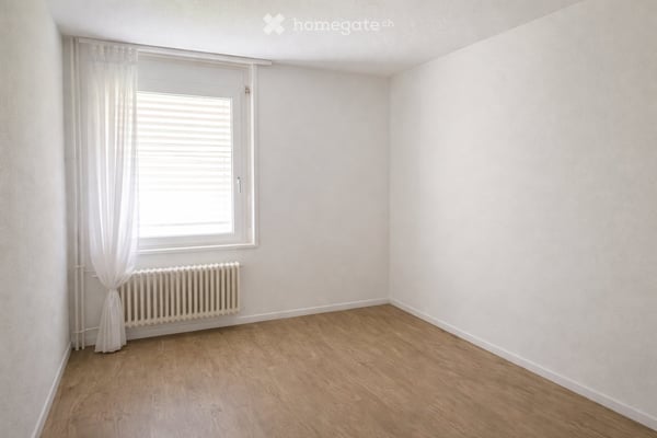 Möblierte 3.5-Zi Wohnung befristet Nov 26 - Apr 27 3