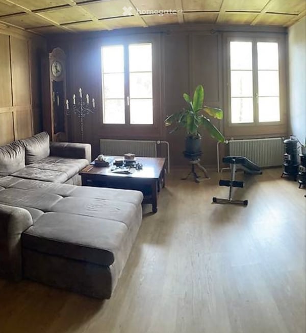 Auf Bauernhof 4.5 Wohnung zu vermieten 3