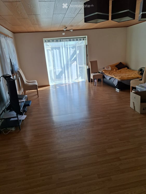 4 Zimmerwohnung mit Garten zu vermieten 3