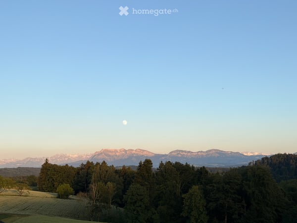 Befristet: möblierte 4.5-Zimmer-Whg in Ohmstal mit Bergsicht 5