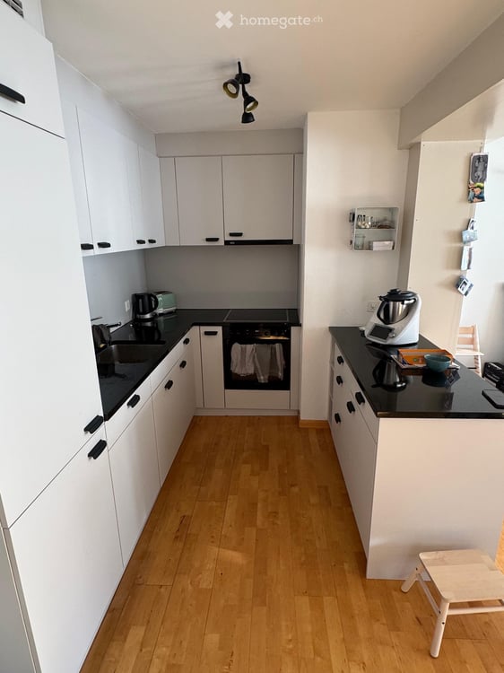 Helle 3.5 Zimmer Altbauwohnung in Gelterkinden (per Oktober) 2