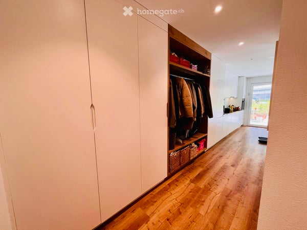 Moderne 3.5-Zimmer-Neubau-Wohnung in Visp mit Garage 5