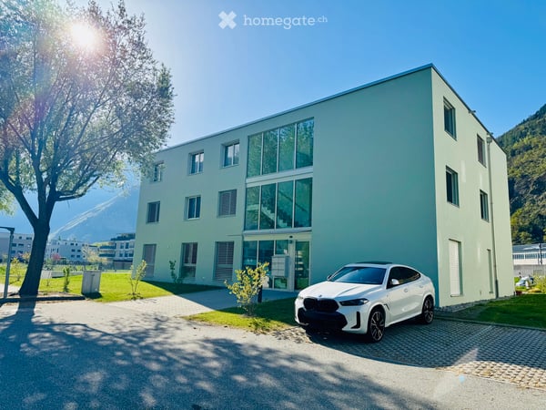 Moderne 3.5-Zimmer-Neubau-Wohnung in Visp mit Garage 1
